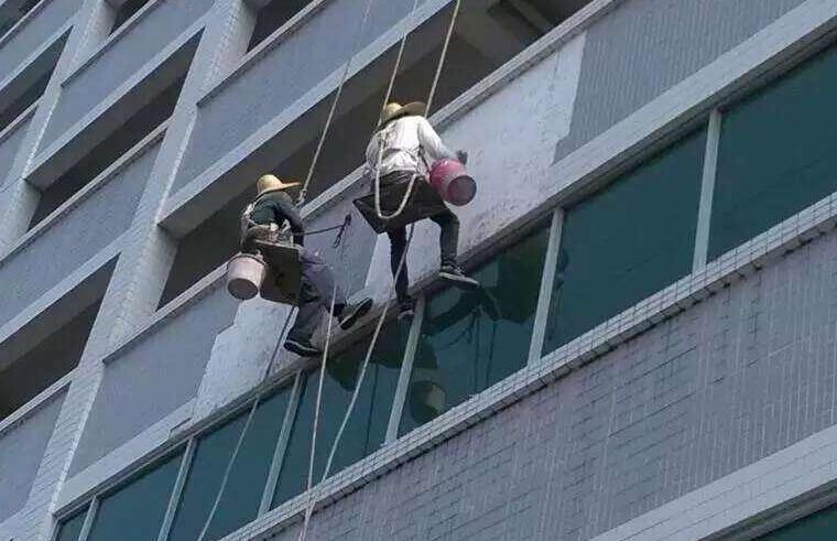 外墻防水刻不容緩，具體施工補漏方案如下